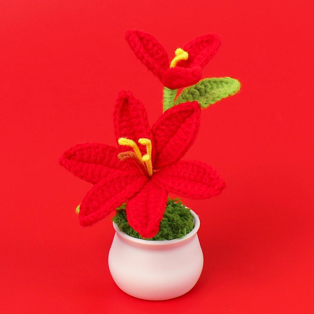 1Pc Hand-crocheted lily flower small potted plant simulation mini home desk car ornament gift