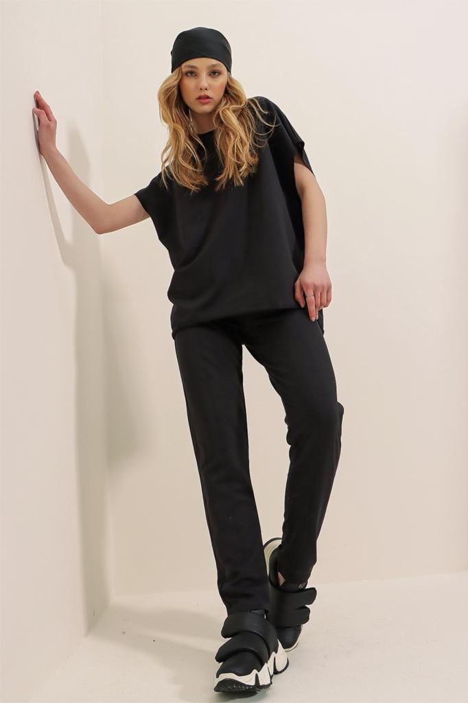 Damen Trainingsanzug Set Neue Saison Mode Rot Rundhals Bequeme Passform Trainingsanzug Set