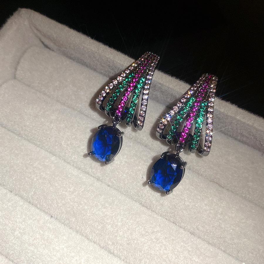 

Silver needle zircon oval pendant earrings retro personality simple fashion stud earrings light luxury high-end earrings