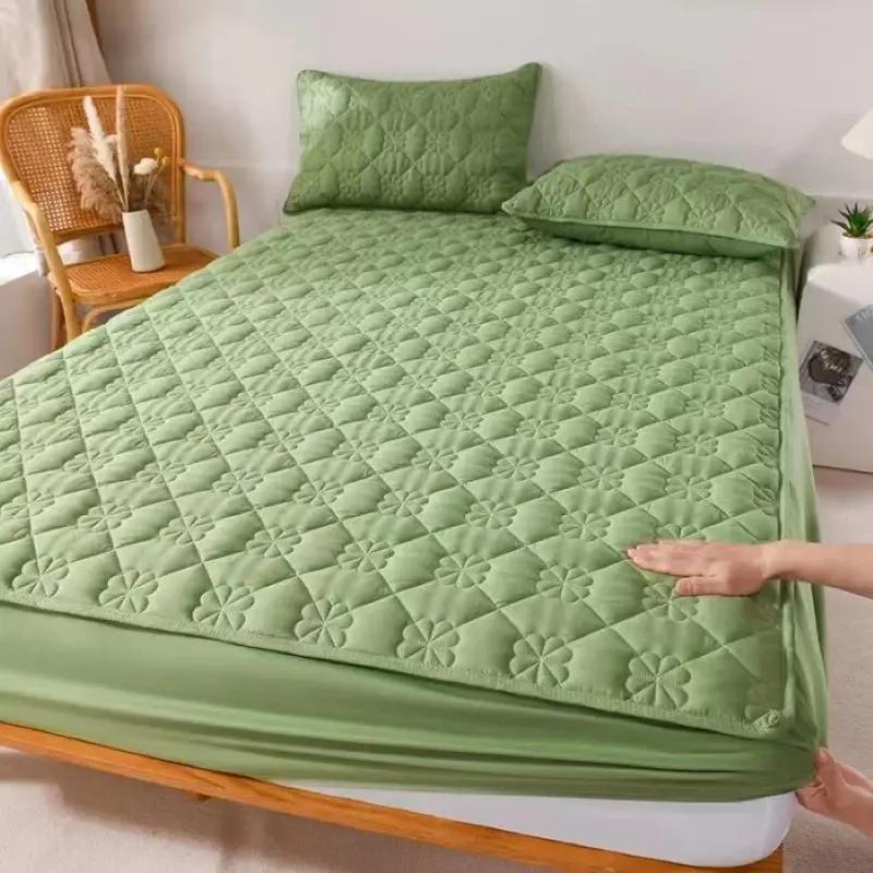 Waterproof Quilted Mattress Cover Anti-bacterial Mattress Protector Topper Pad Soft Fitted Sheet Not Including Pillowcase