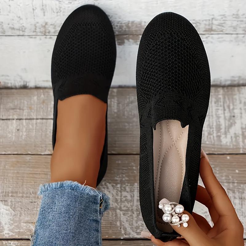 2025 Fall New Large Size Round Head Flat Single Shoes Female Shallow Mouth Sports Wind Casual Shoes