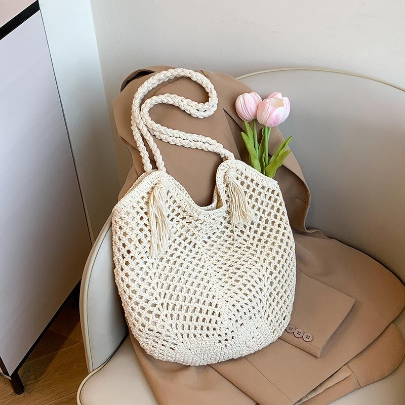 Large Capacity Hollow Knitted Bag Women's Summer New Shoulder Woven Bag Seaside Vacation Beach Bag