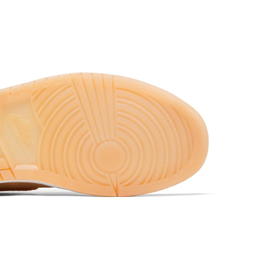 Womens Air Jordan 1 Retro High 'Season of Her : Ice Peach' (women's Sizes) Ice Peach / White-Metallic Gold Vintage Basketball Shoes AO1847 845