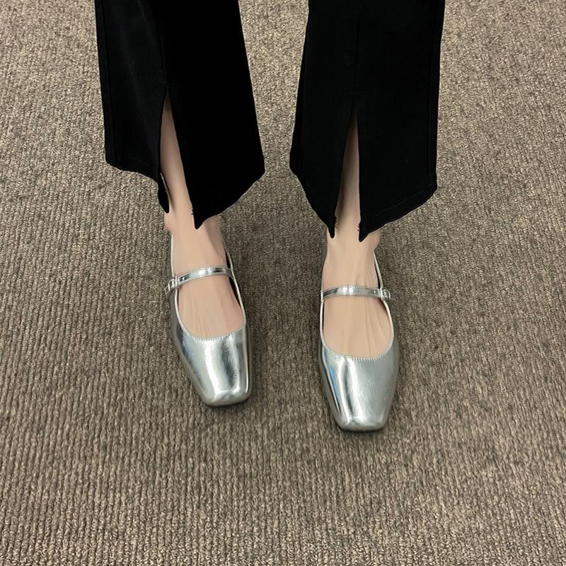 Square Head Single Shoes Women's Spring 2025 New Fashion Versatile Silver Retro Internet Celebrity Shallow Mouth Flat Mary Jane Shoes