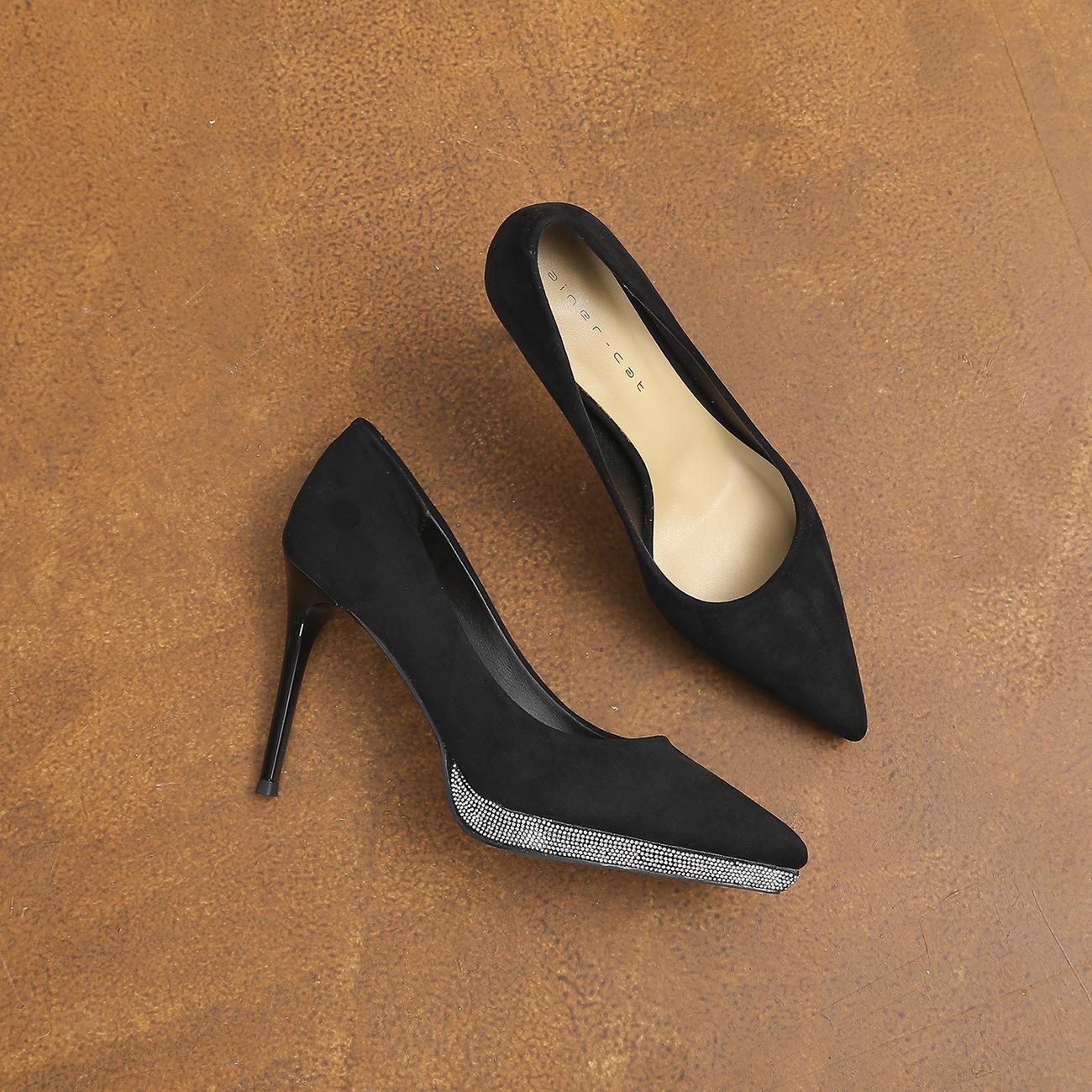 

10527 [sheepskin] high heels women s thin heels 2025 new pointed head temperament suede rhinestone waterproof table shoes 34