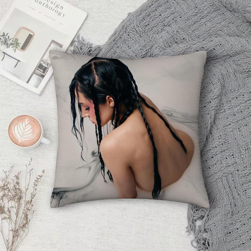 Singer Negative Spaces P-Poppy Наволочка Квадратная Двусторонняя Печать Короткий Плюш Чехол для Подушки на Диван Спальня Прикроватная Подушка 12x12Inch