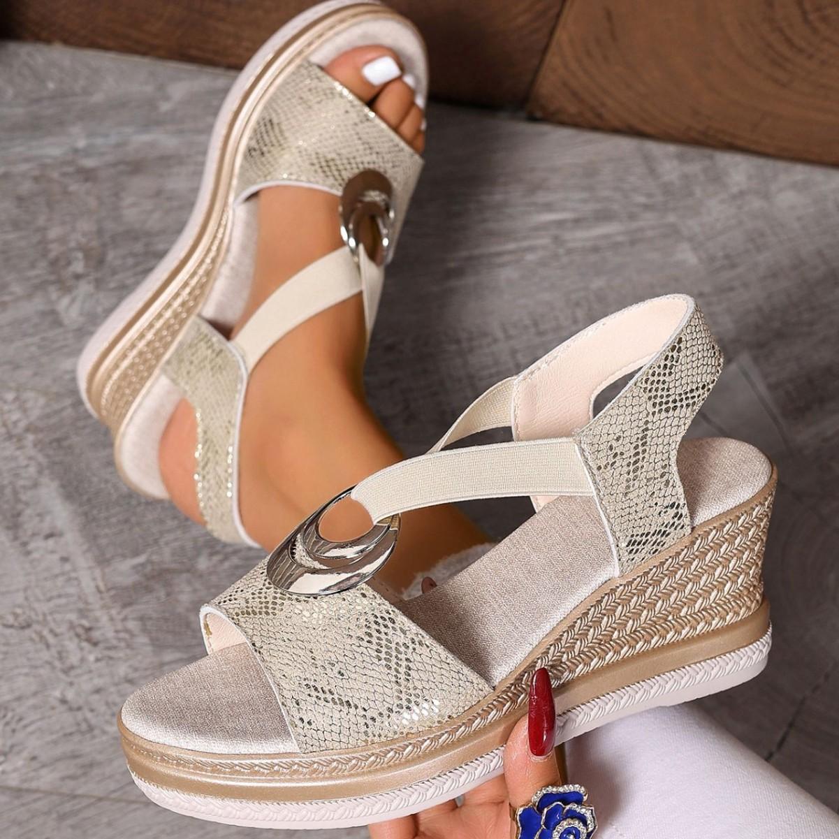 

Летние женские однотонные босоножки на танкетке, повседневные женские сандалии для верхней одежды в тон 38EU/CN39 абрикосовый