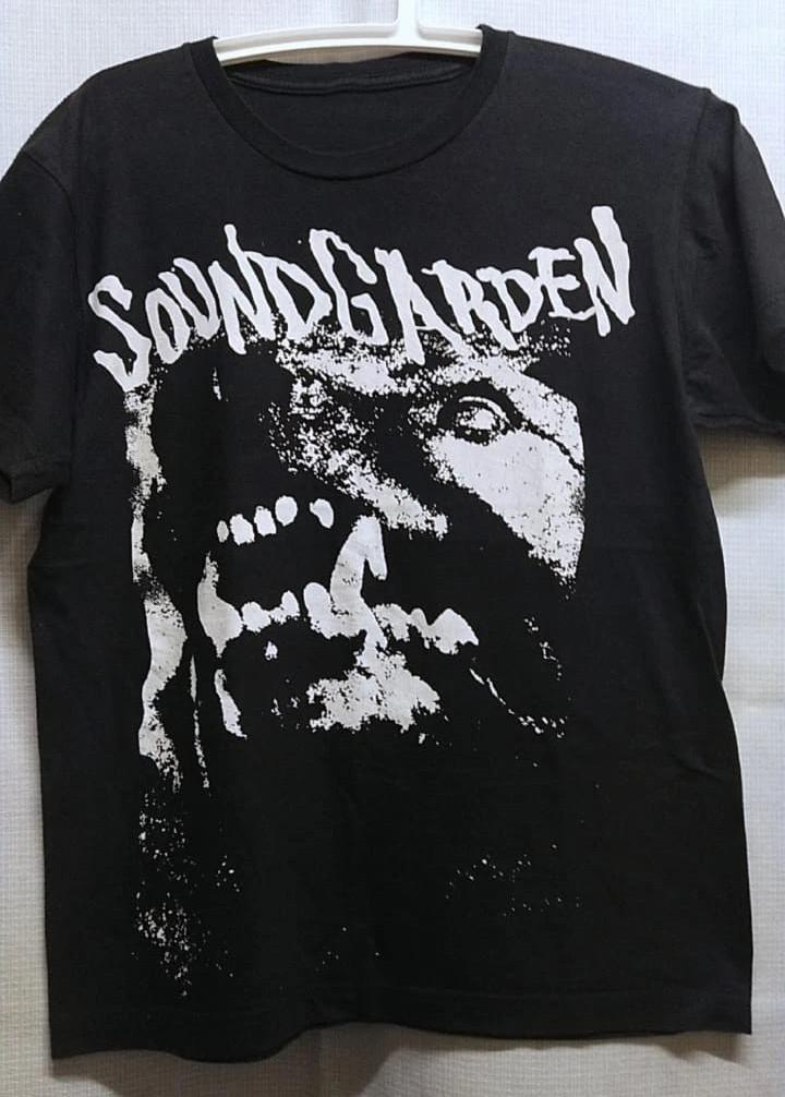 Vintage SOUNDGARDEN 2011 Wolf Fang Gift For Fans Shirt YH94 XL