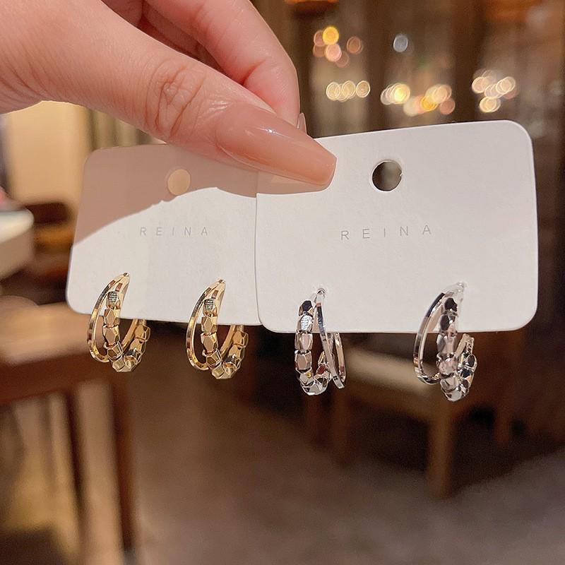 Cercei rotunzi minimaliști coreeni argintii pentru femei