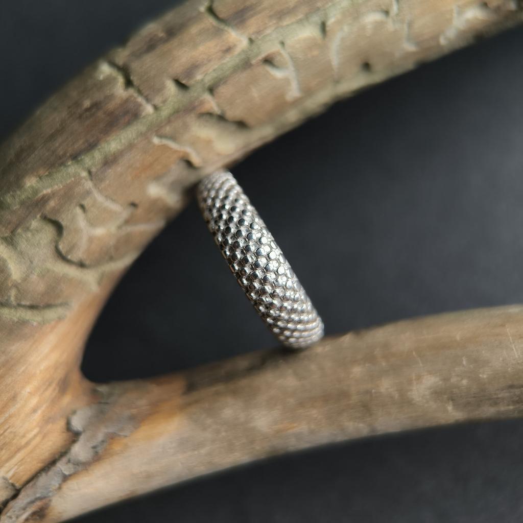 Silver Ring Without Stones, Item Weight 1.56 G (2197126)
