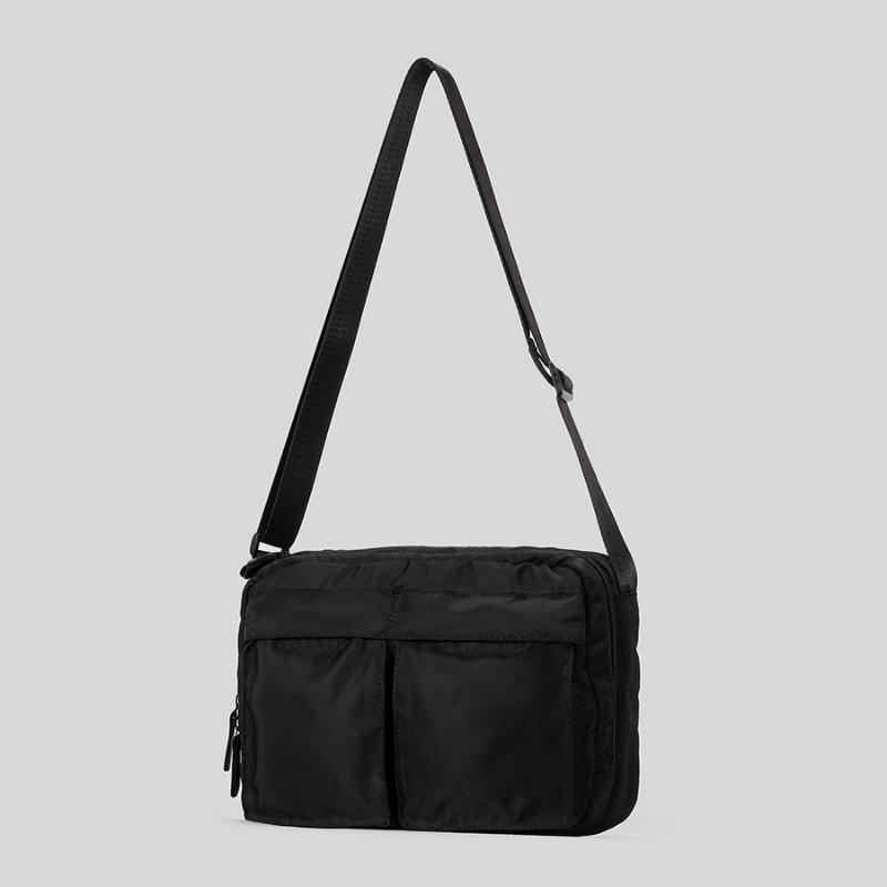 Water-resistant Casual Single-shoulder Crossbody Bag Fashionable Multi-pocket Versatile Handbag