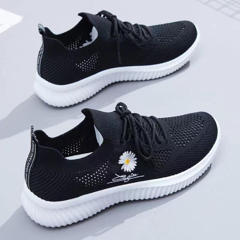 

Spring 2025 round head flying woven shoes women s fashion single shoes women s versatile flat shoes casual autumn women s shoes 40