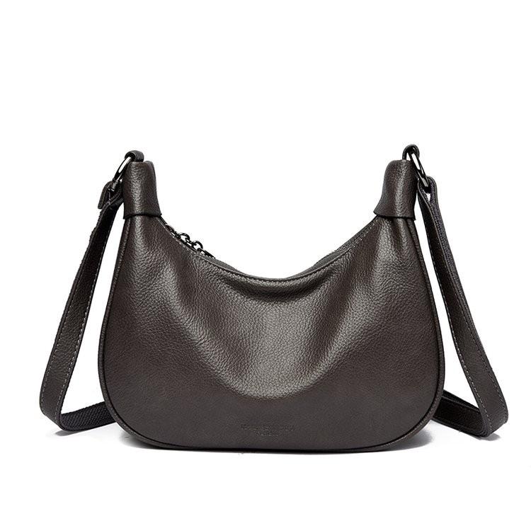 A Simple and Stylish Women's Shoulder Bag,A Fashionable Crossbody Bag,Suitable for Daily Use, Shopping, Commuting, and Multi Compartment Shoulder Bags