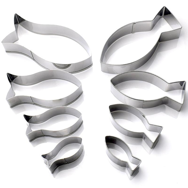 

Pack Of 8 Nonrust Metal Fish Cookie Cutters For Baking Cookie Cake Decorating And Pastry Making 1