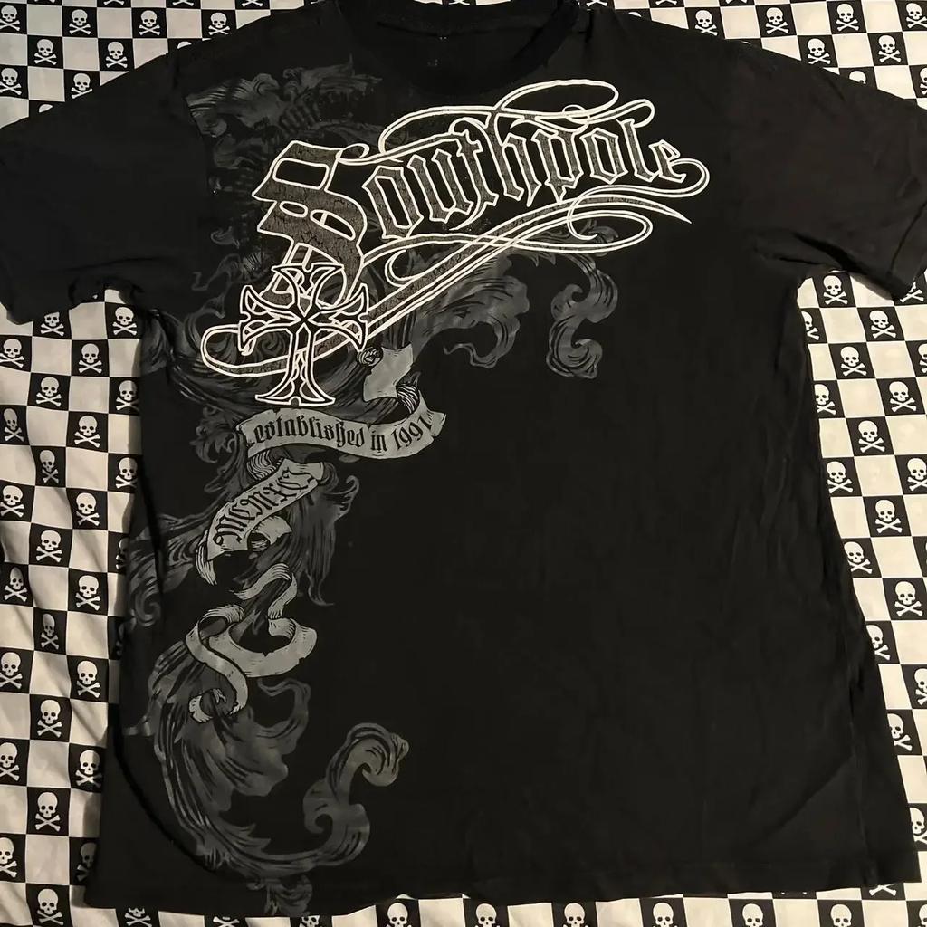 Southpole Y2K Vintage Graphic Tee Distressed Oversized Unisex T-Shirt with Gothic Print Streetwear Retro Soft Shirt