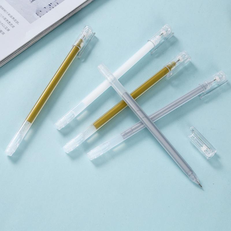 Metallic Paint Pens for Student Art and DIY: Gold, Silver, White Highlighter Markers