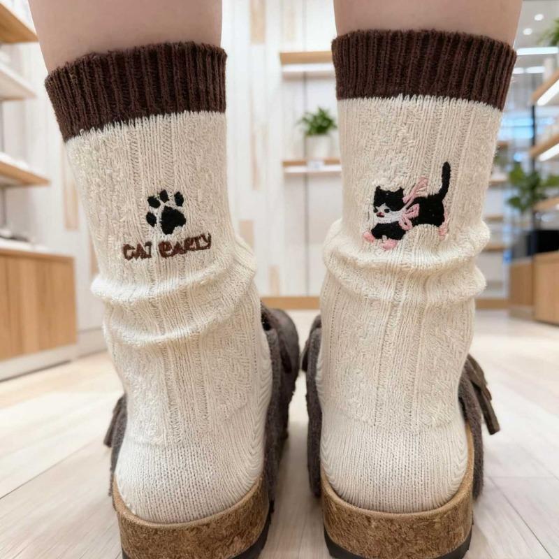 Winter and Autumn Kids' Knee-Length Cartoon Cat Paws Embroidered Chunky Stockings Thick Knit Cute Socks