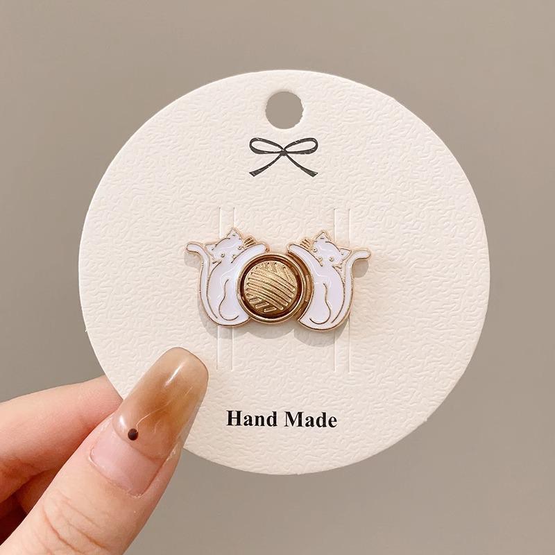 Pants Waist Tightening Pin: High-End Adjustable Anti-Exposure Buckle