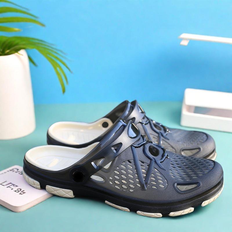 Men's Summer Non-Slip Closed-Toe Beach Sandals with Thick Soles