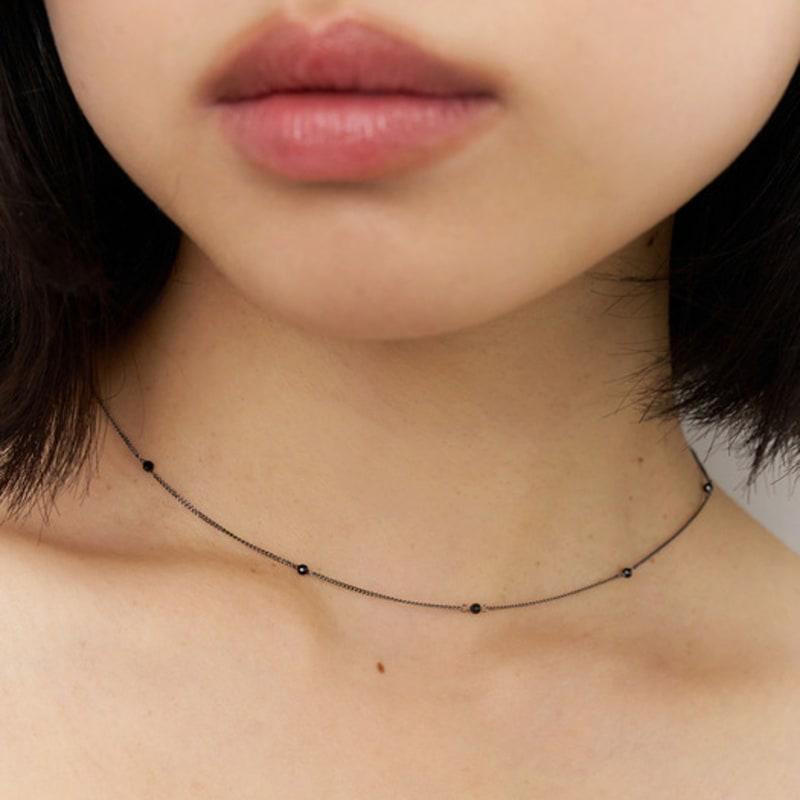 geegee black chain dol necklace