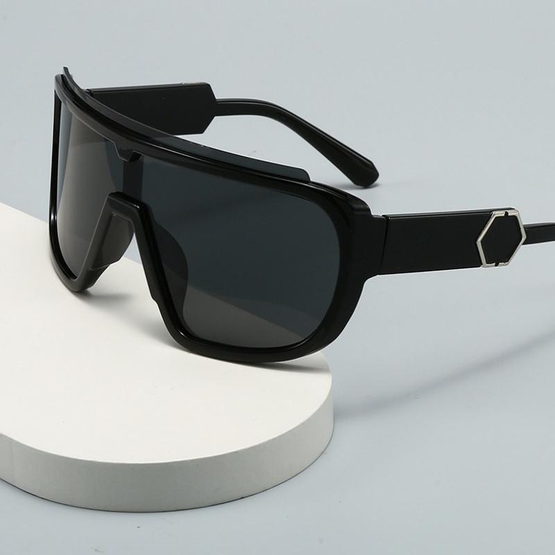Oversized Sunglasses Women Men Luxury Brand Designer Vintage Punk Outdoor Riding Sport Goggle Sun Glasses