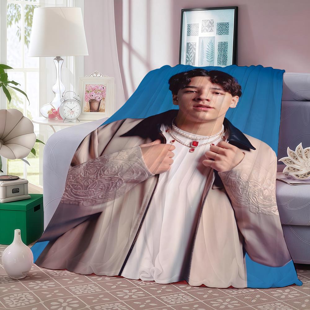 Singer Xavi La V-Victima D-Diabla  Blanket Warm And Soft Suitable For Bedroom Living Room Sofa Bed Office Travel Camping