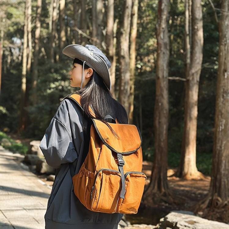 Schoolbag New College Student Outdoor Mountaineering Backpack Anti-splashing Water Large Capacity Light Leisure Simple Versatile Travel School Bag