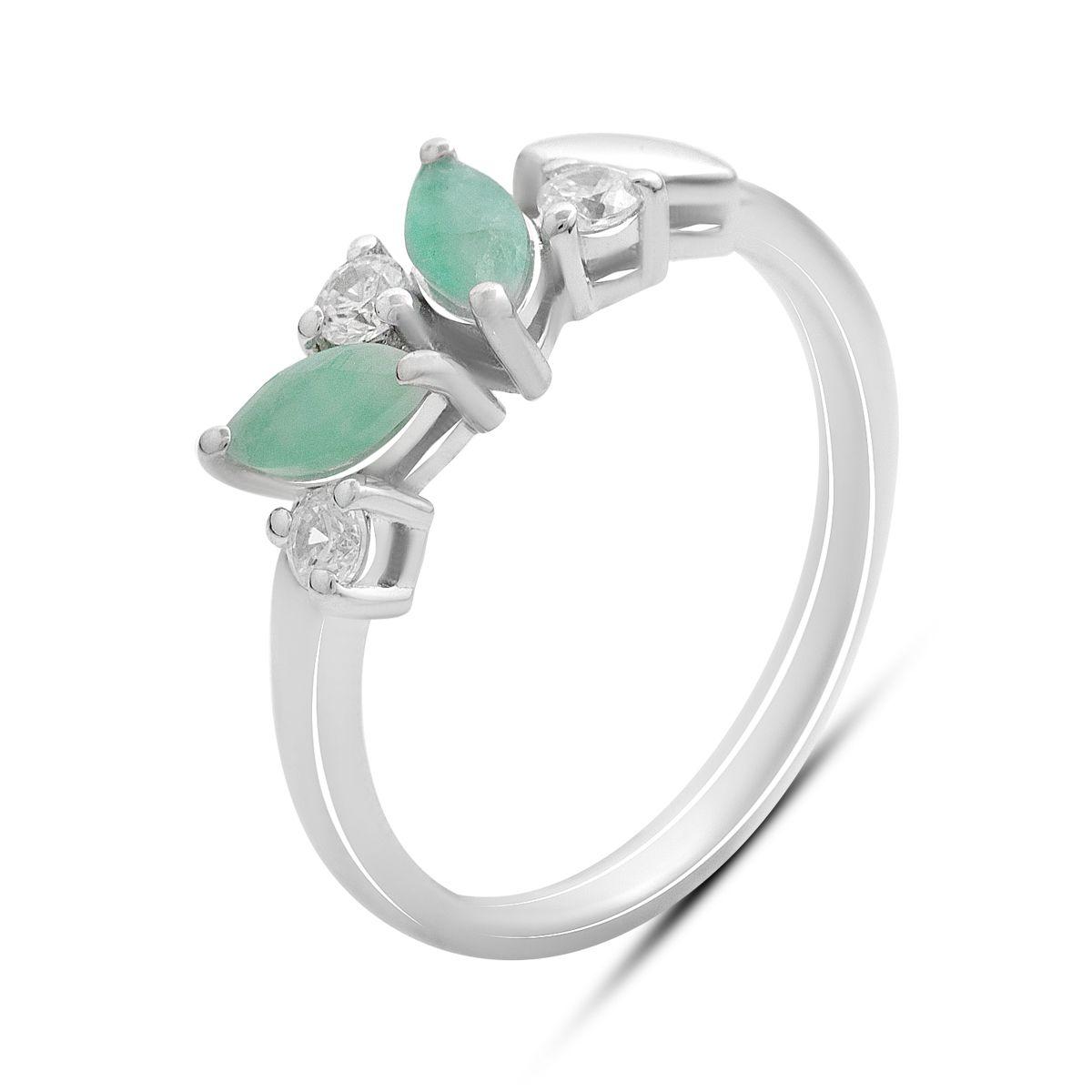 

Серебряное кольцо с натуральным изумрудом 0.8ct, вес изделия 2,41 гр (2206286) 17 смарагдовий