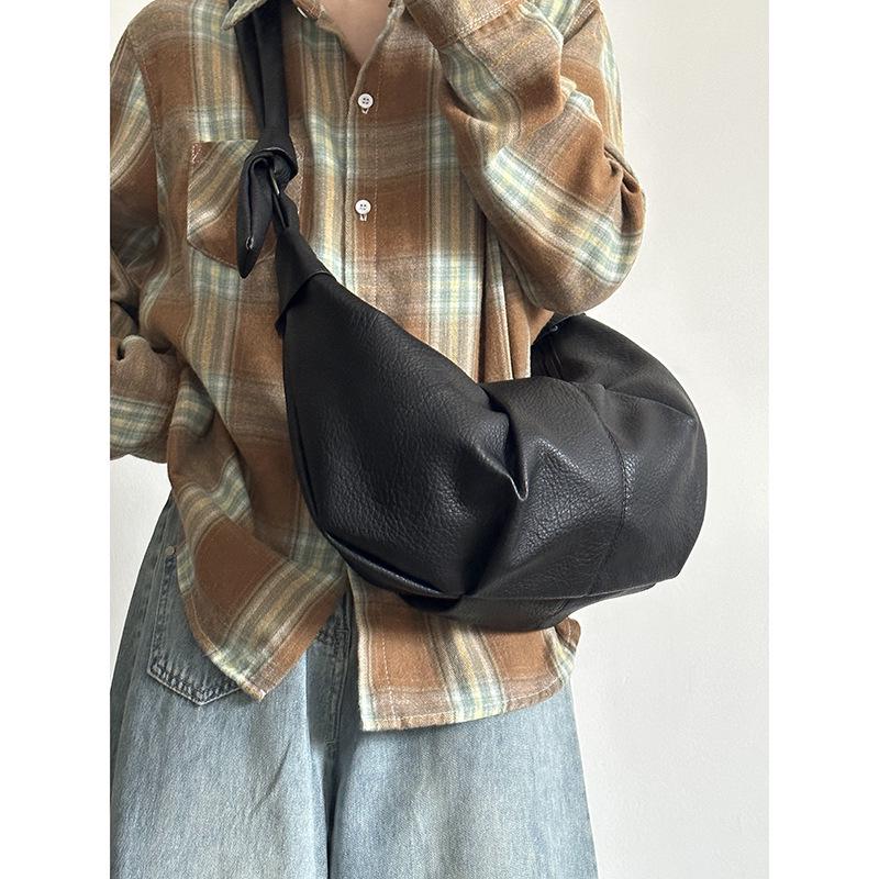 Koreańska Retro Miękka Skóra Plisowana Torba Crossbody Croissant