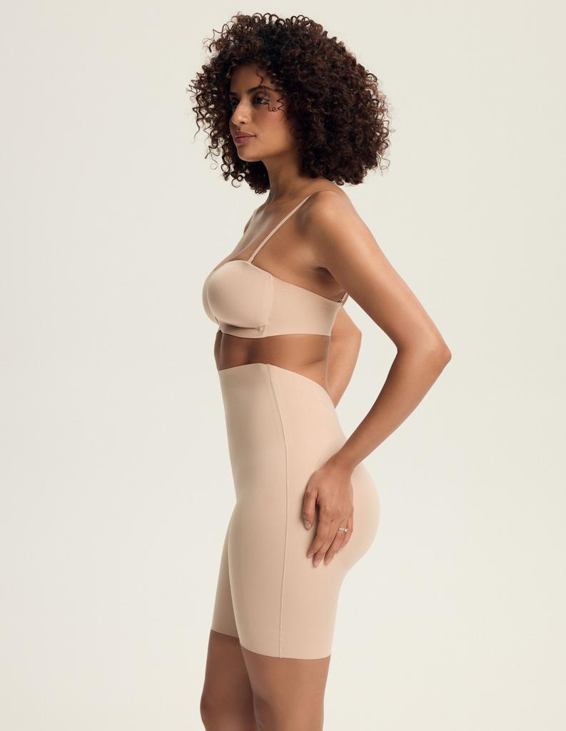 Smooth Esotiq Shorts