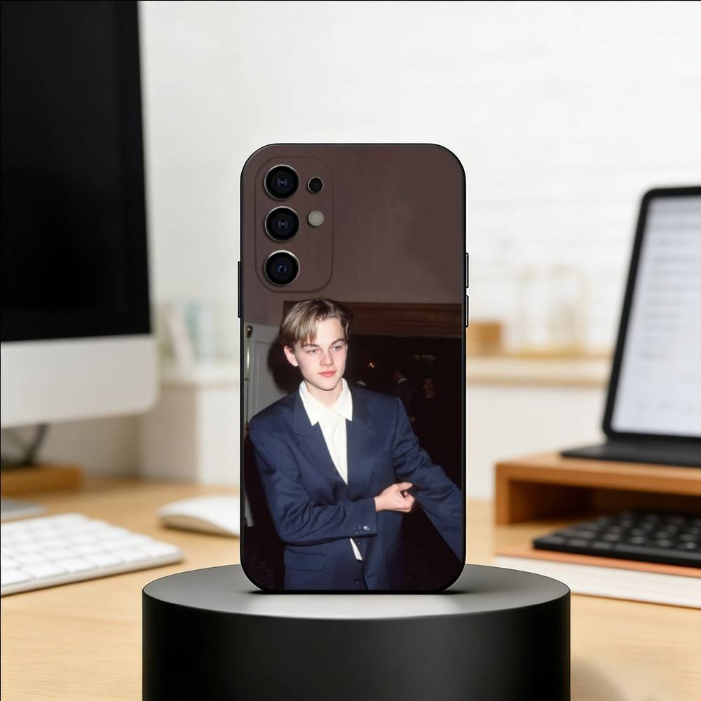 Leonardo DiCaprio Phone Case Black Silicone Soft For Samsung S25,S24,S21,S22,S23,S30,Ultra,S20,Plus,Fe,Lite