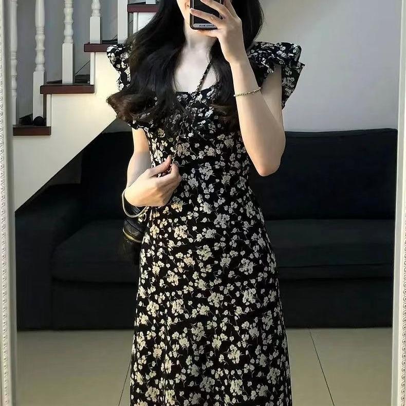 Coffee Break French Black Background White Flower Small Floral Dress Women's Summer Sleeveless Flying Sleeves Retro Style Waist Thin Long Dress
