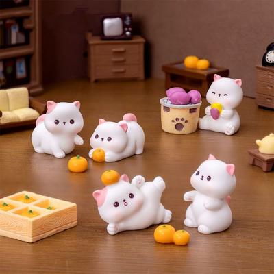 Resin Crafts Cat Figurines Miniatures Cute Kitten Statue Mini Cat Ornament  Home Office Decor