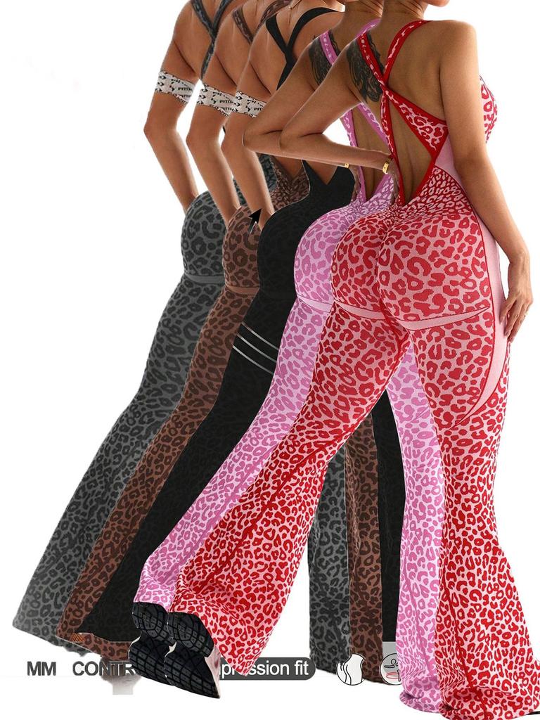 Women's leopard print jumpsuit flared pants, snug and comfortable, with printed shoulder straps and slanted back jumpsuit flared pants.