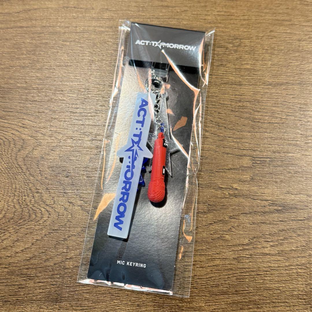 

[USED] Yeonjun TXT TOMORROW Seoul Concert Microphone Keyring