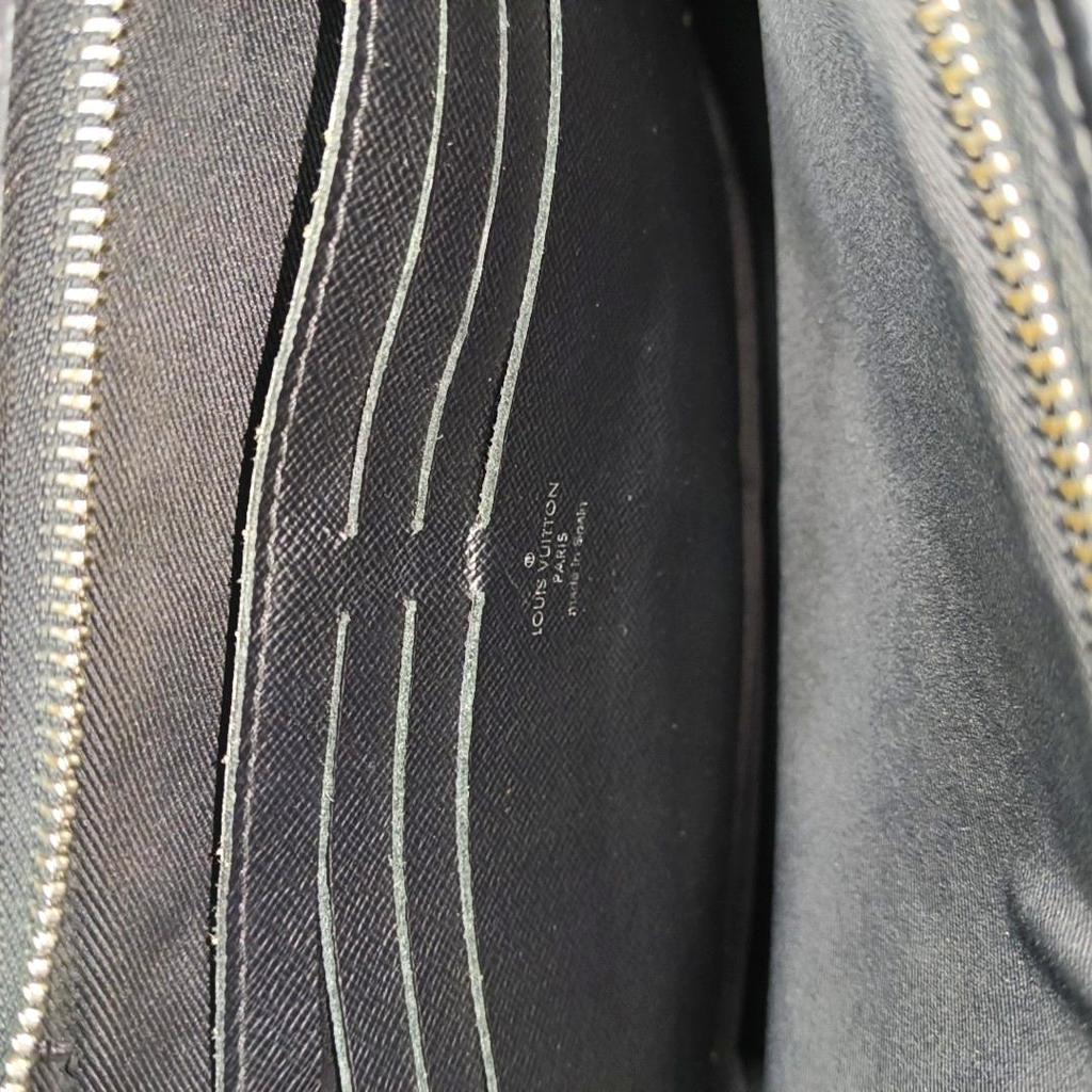 [Usado] Louis Vuitton Pochette Voyage MM 'Lona Monograma Eclipse Preta' - Muito Bom #PR7T2Z