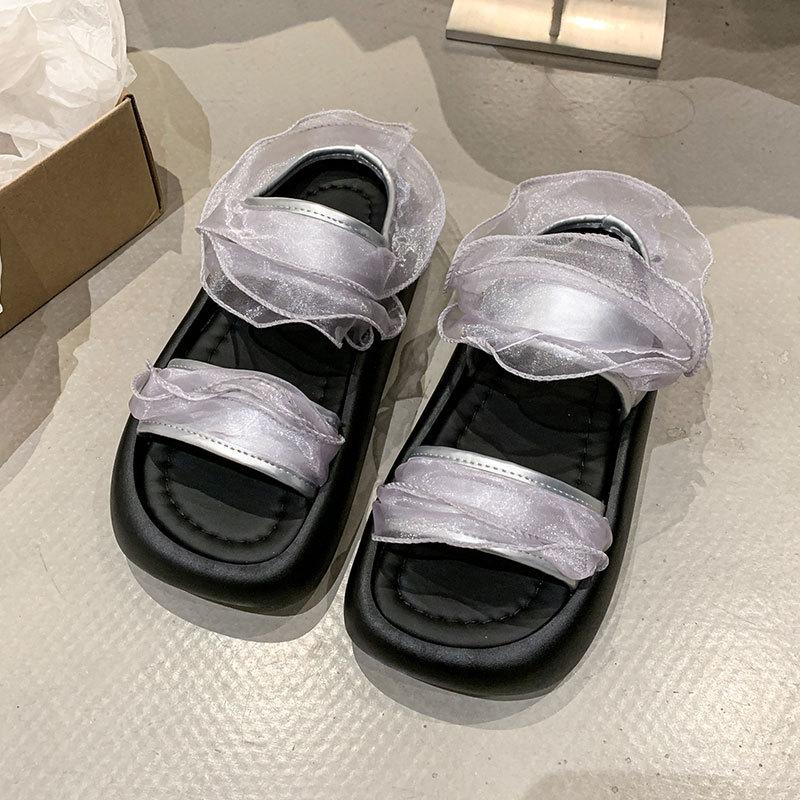 

Internet celebrity lace edge muffin platform slippers women s summer wear 2025 new beautiful skirt one-word drag 40 серебряный