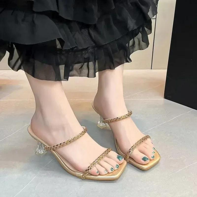 Damenschuhe 2025 Mode Eckige Zehenpartie Slipper Damen Heißer Verkauf Kristallkleid Damen Sandalen Sommer Neu Übergröße Einfarbig Hohe Absätze