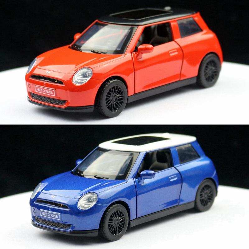 1/34 Scale BMW Mini Cooper Alloy Car Model Diecasts Metal Classic Vehicles Car Model High Simulation Miniature Scale Collection Kids Gifts