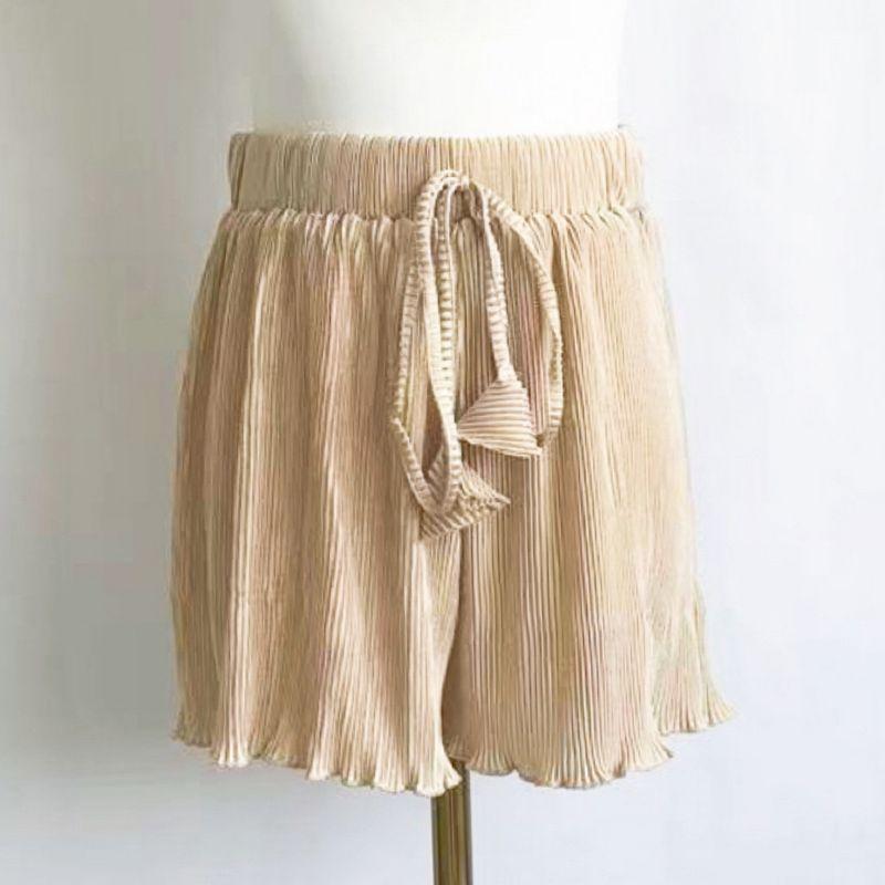 

Elastic Waist Plaid Pleated Pure Color Women s Shorts 2025 Summer New Arrival Minimalist Versatile Hot Pants Beige (Blemish) Size S