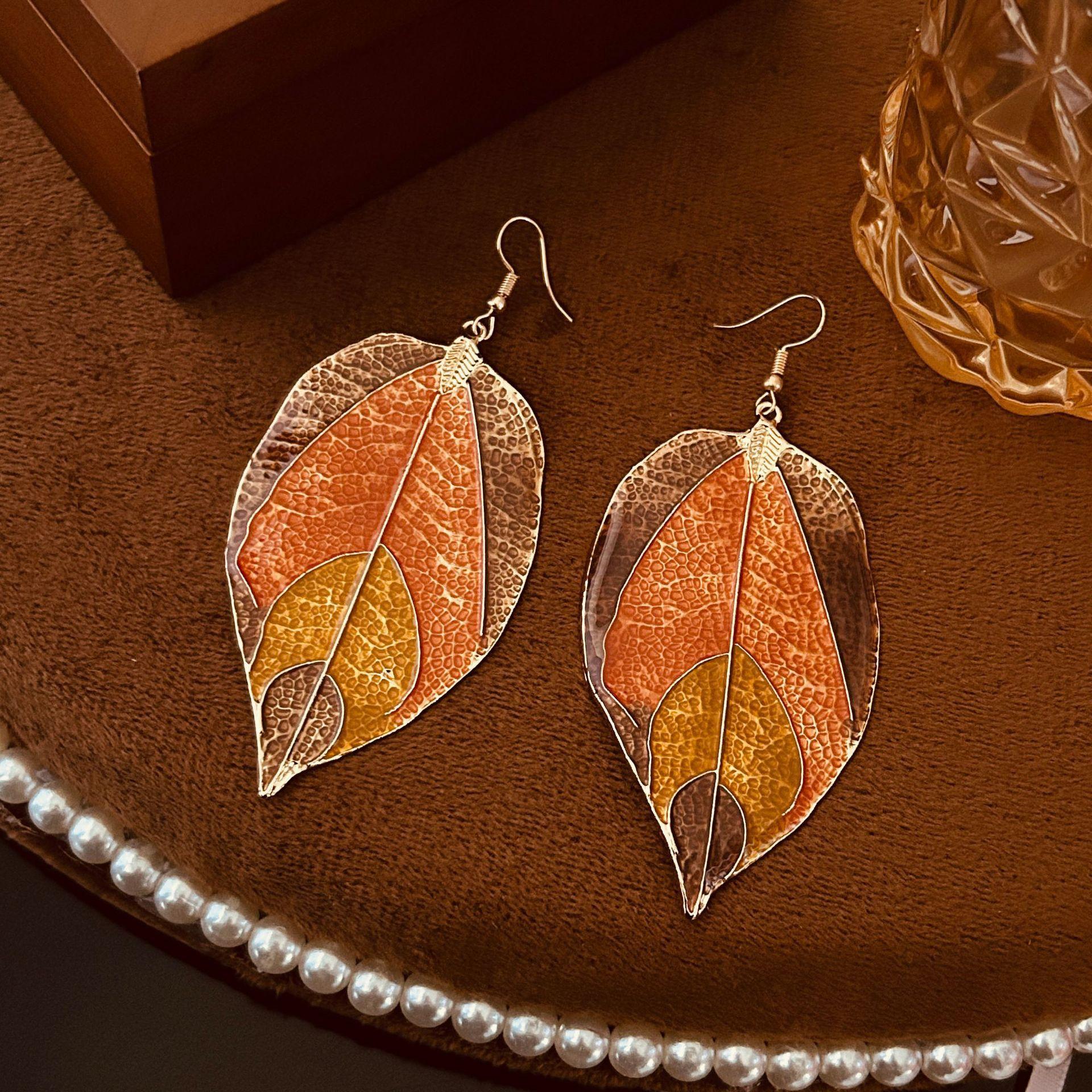 

2PC Women s Fashion Design Orange Leaf Earrings Jewelry Accessories Suitable for Date, Party, Festival Gifts