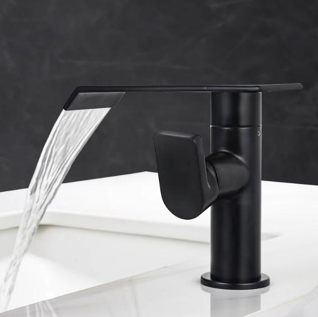 Brushed Gold 360 Rotating Bathroom Faucet Brass Basin Faucet Black Waterfall Tap Wash basin Faucet Hot & Cold Lavotory Faucet