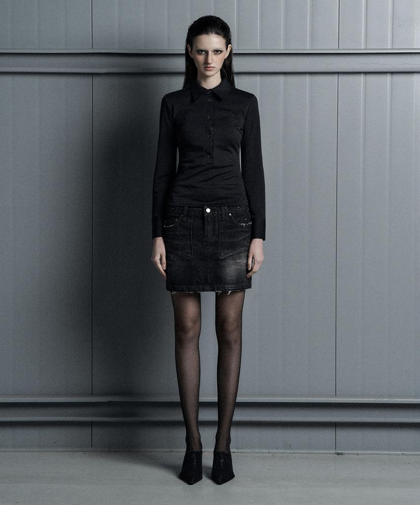 Kobeteu Distressed Curve Denim Skirt