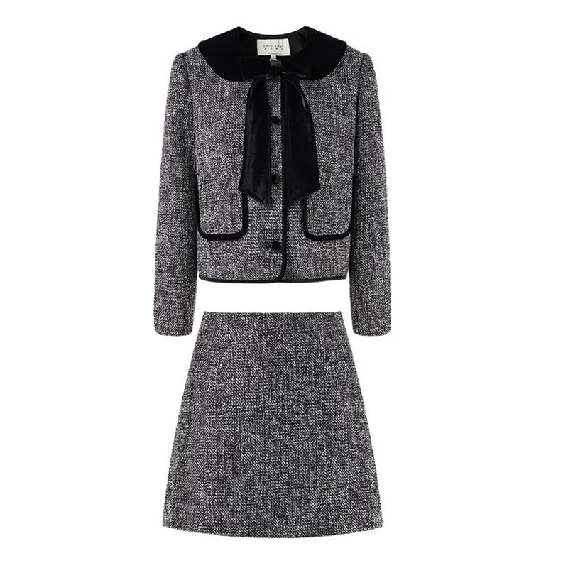 

Elegant Doll Collar Top & Skirt Two-Piece Set S