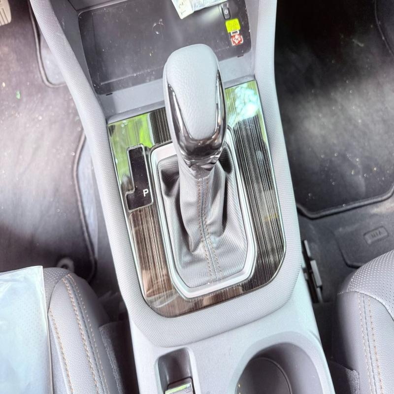 L/RHD For Subaru Forester 2025 2026 stainless steel Center Console Gear Shift Panel Cover trim Gear Box Interior Accessories