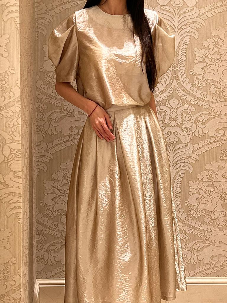 MER MER (2 Colors) Puff Set (Blouse/Skirt) Black/Champagne Gold