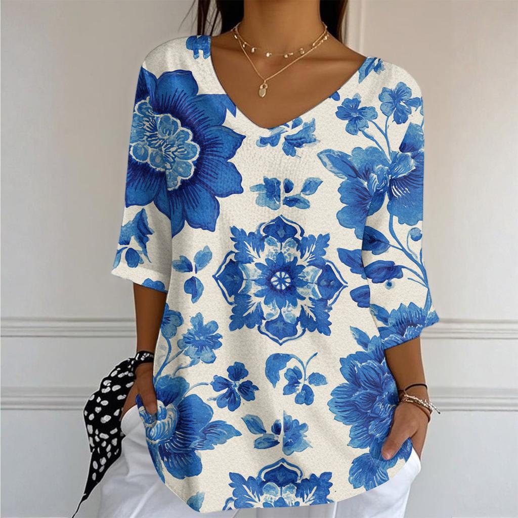 Women's Casual And Fashionable V-Neck Floral Print Seven Quarter Sleeved Top Top