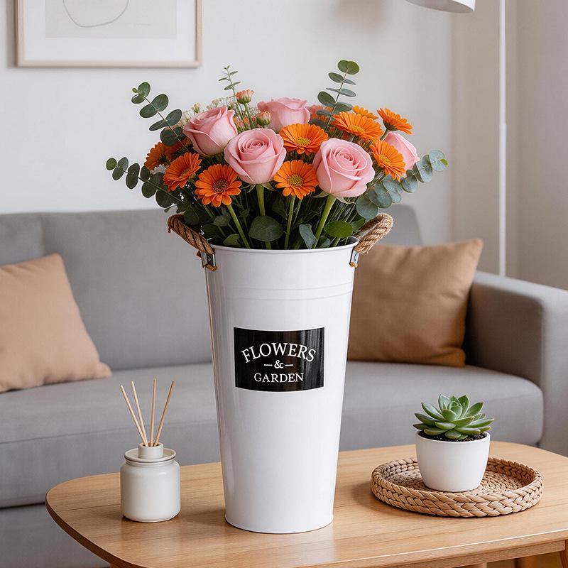 Large Retro Wrought Iron Flower Vase - Floor-Standing Fresh Flower Arrangement Bucket
