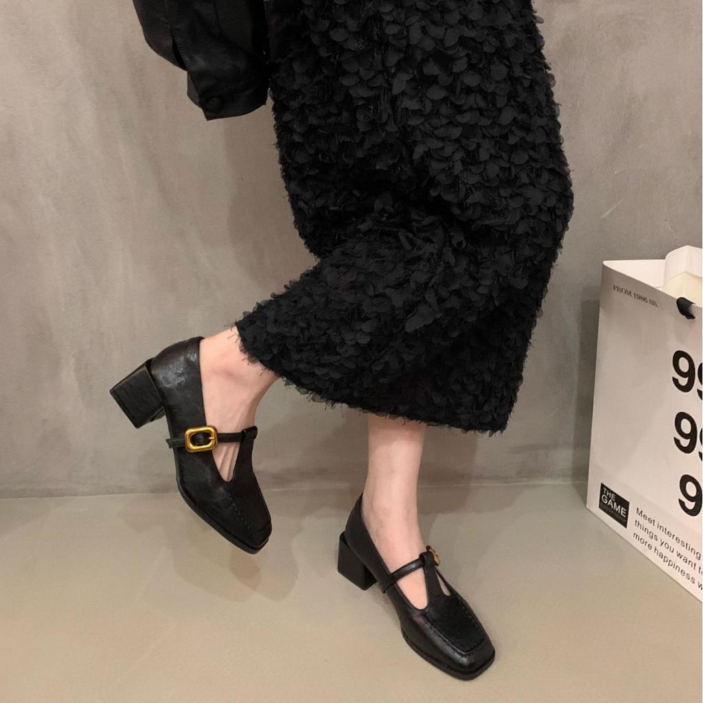 Nischdesign Tjock Klack Enkla Skor Loafers Tidig Höst Fyrkantig Tå Små Läderskor Fransk Retro Mary Jane Skor Damskor