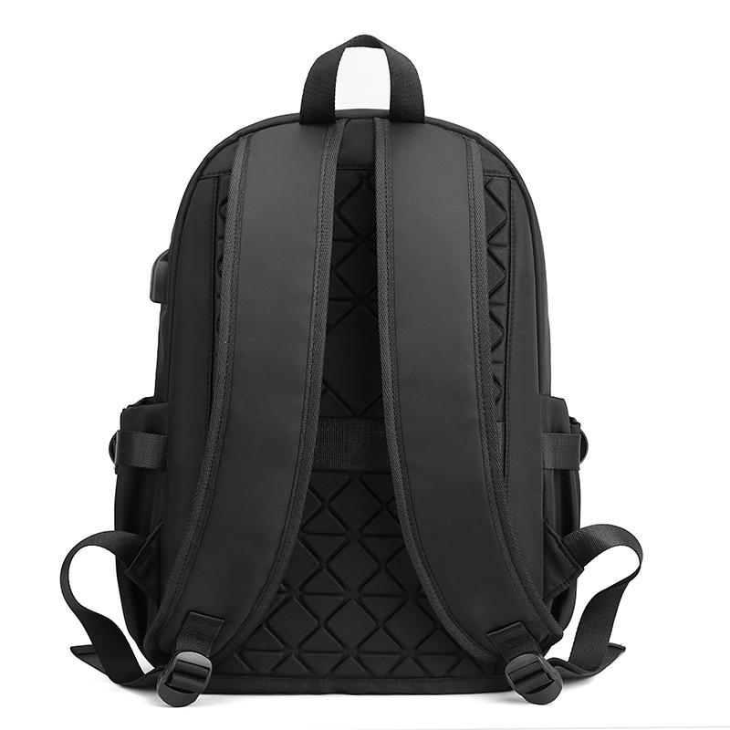 15.6-Inch Laptop Backpack for Men and Women – Sturdy, Casual, Student-Friendly Design